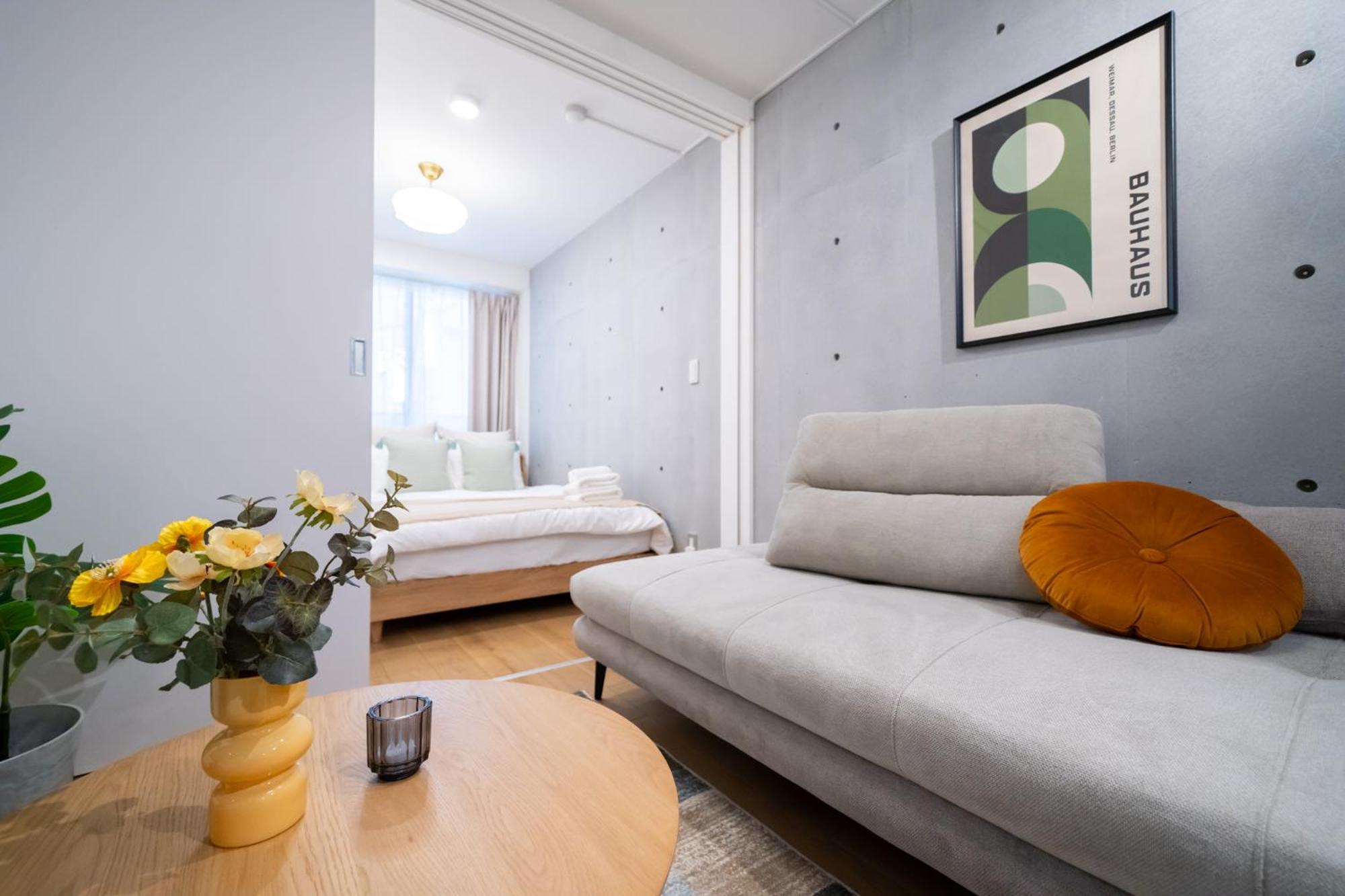 Fullea Yotsuya Apartment